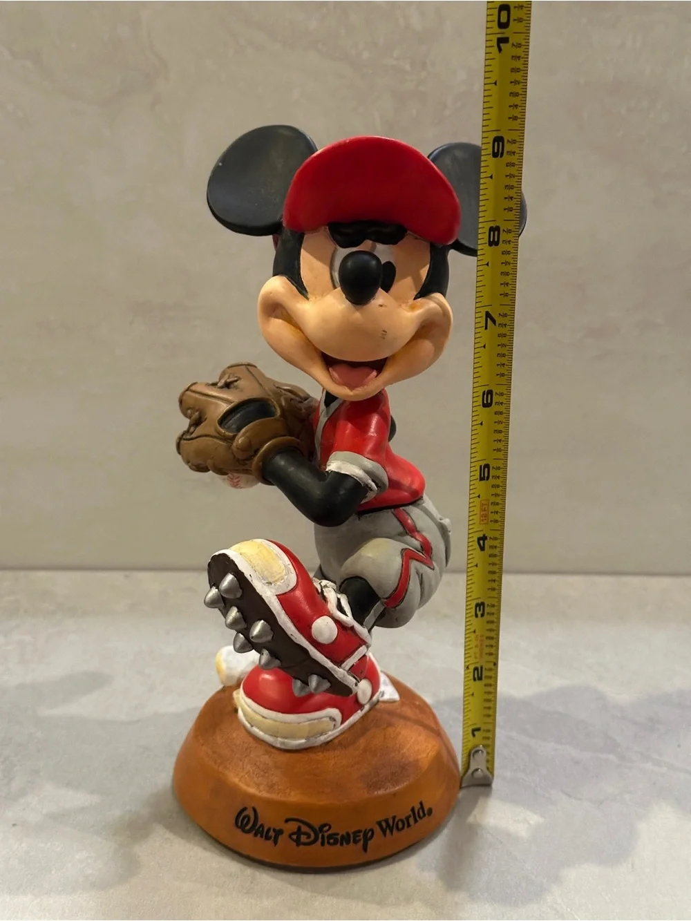 Walt Disney World Mickey Mouse Baseball Pitcher Bobblehead